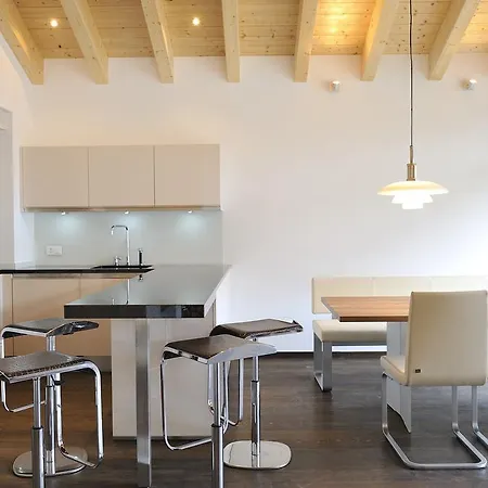 Apartment Caprea *